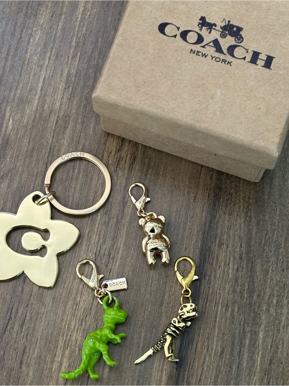 Lot of Authentic Repurposed Coach Charms Keychains + Box - Picture 6 of 6